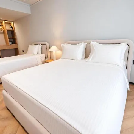 Lafe Hotel