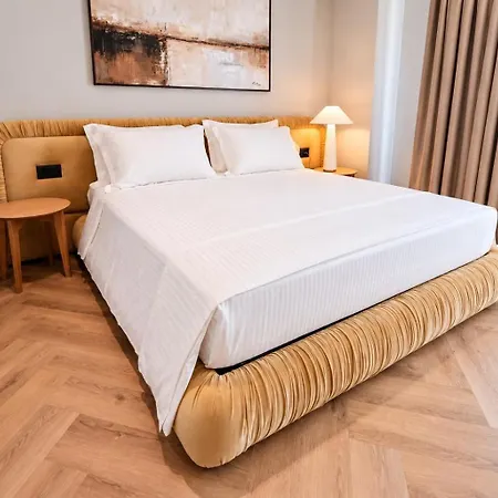 Lafe Hotel