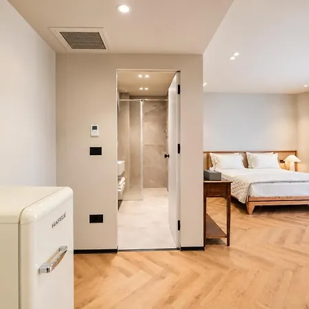 Lafe Hotel Tirana
