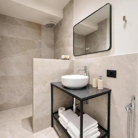Hotel Lafe Tirana